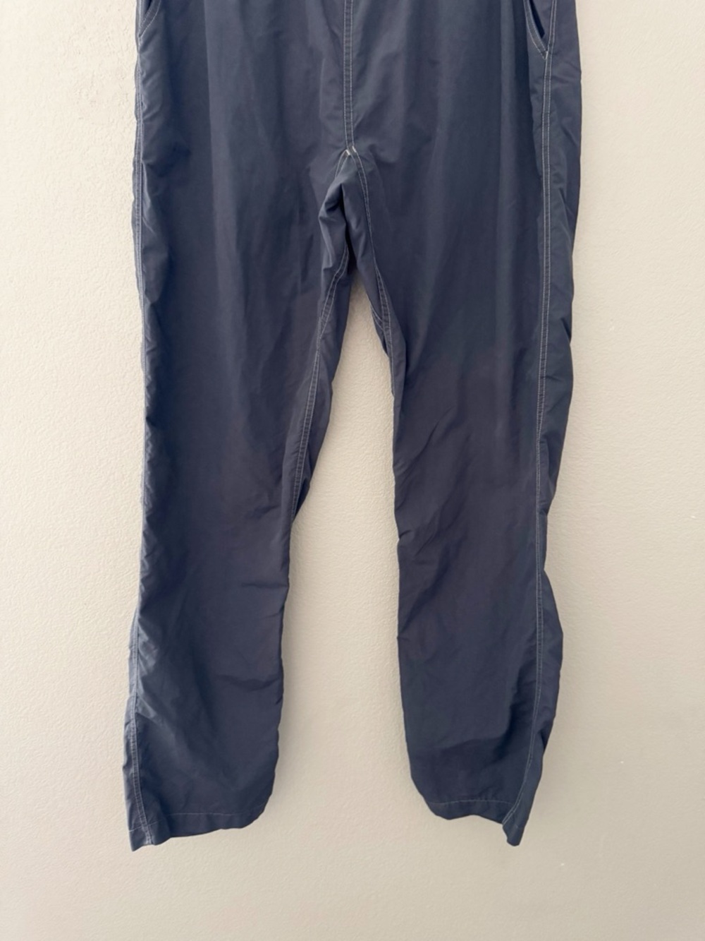 Gramicci Mens Track Pant Large Dark Gray Nylon Athleisure Gorpcore Technical - Picture 5 of 9